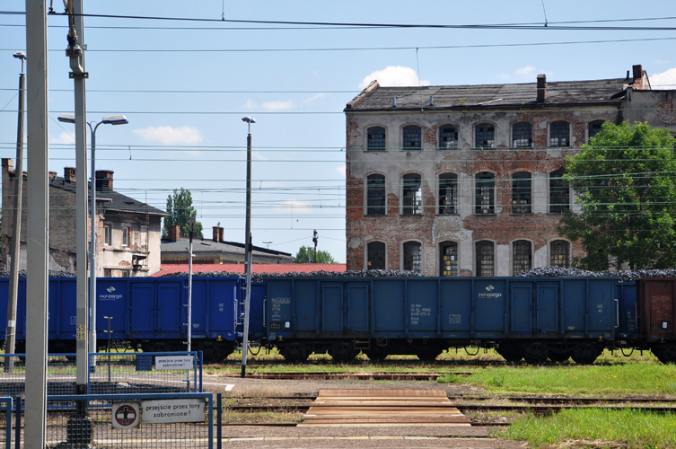 中東汽車進(jìn)口報(bào)關(guān) 中東汽車進(jìn)口報(bào)關(guān)
