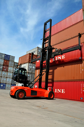 新能源汽車出口現(xiàn)狀分析論文范文 新能源汽車出口現(xiàn)狀分析論文范文