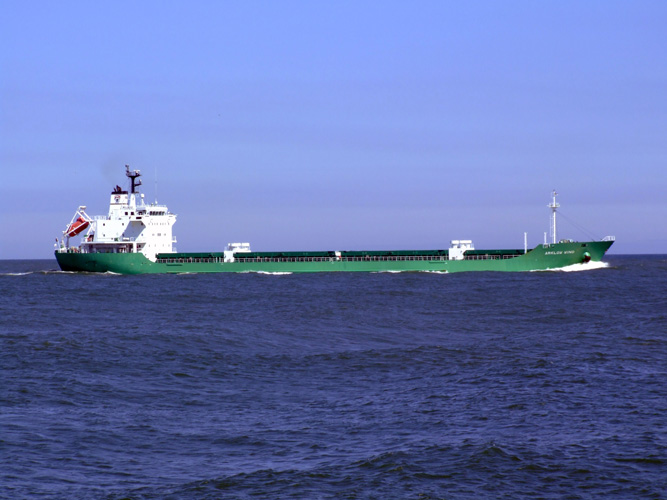 貨車上海報(bào)關(guān)費(fèi)用多少錢 貨車上海報(bào)關(guān)費(fèi)用多少錢