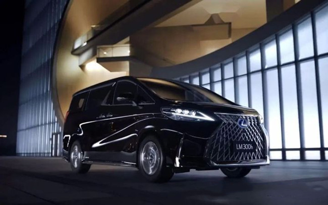 平行汽車(chē)進(jìn)口報(bào)關(guān)